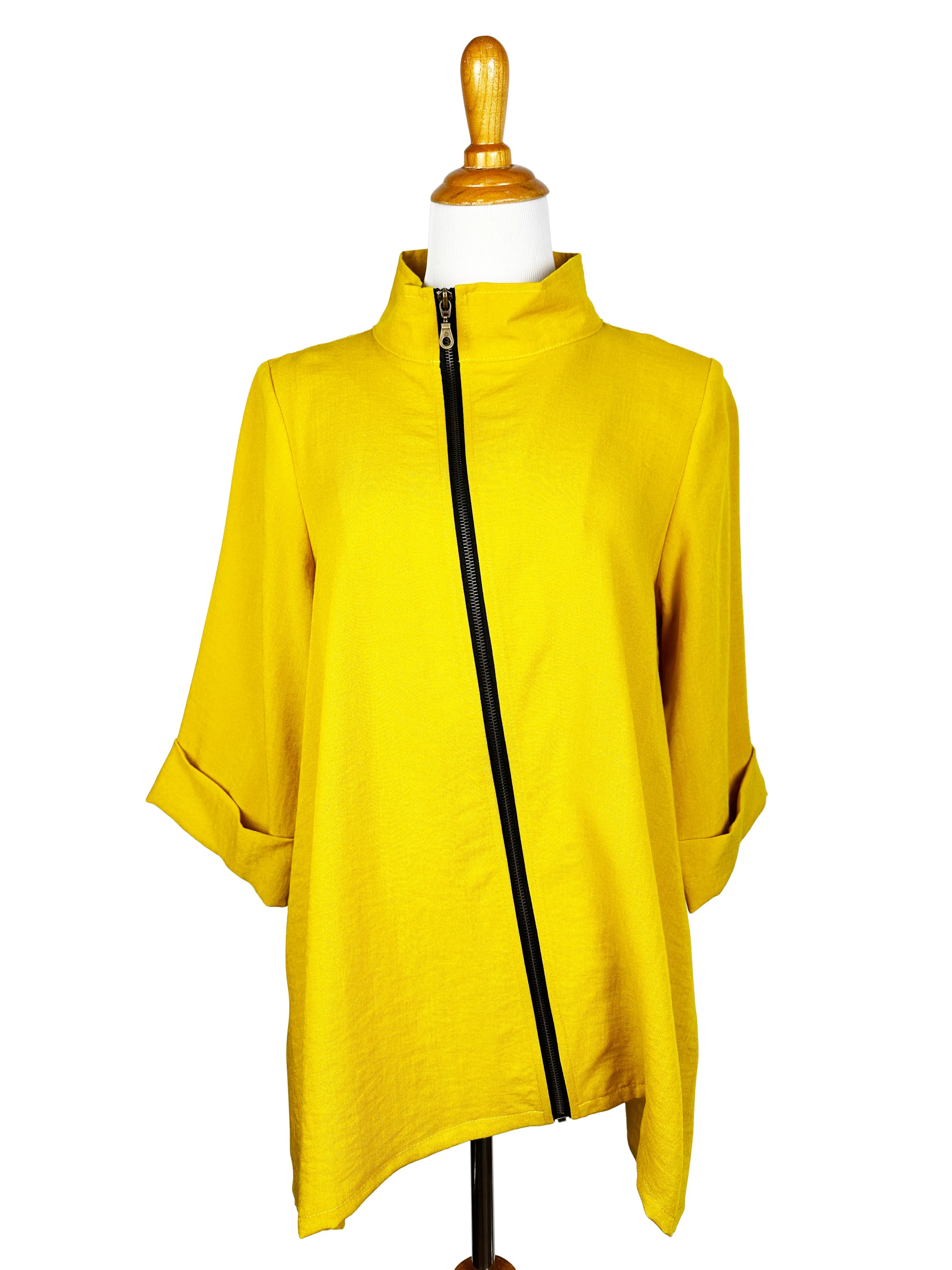AA253 - Gloria’s Linen Jacket