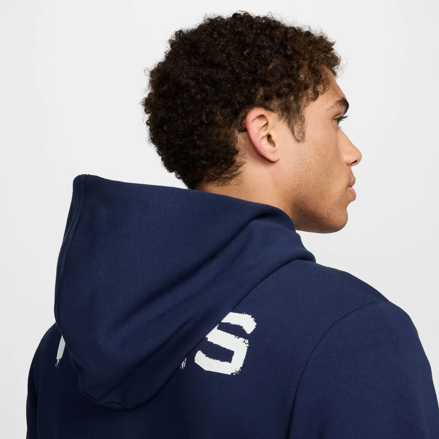 Paris Saint-Germain Standard Issue
