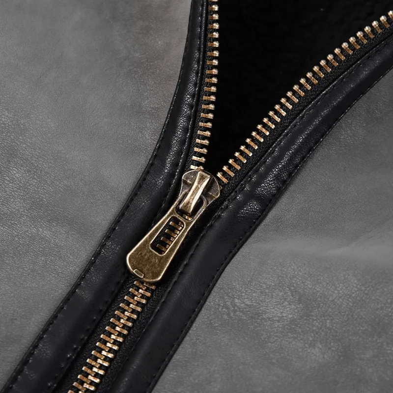 Vintage Turn-down Collar Zipper Leather Jackets / Motorcycle Men's Jackets with Pocket on Sleeve
